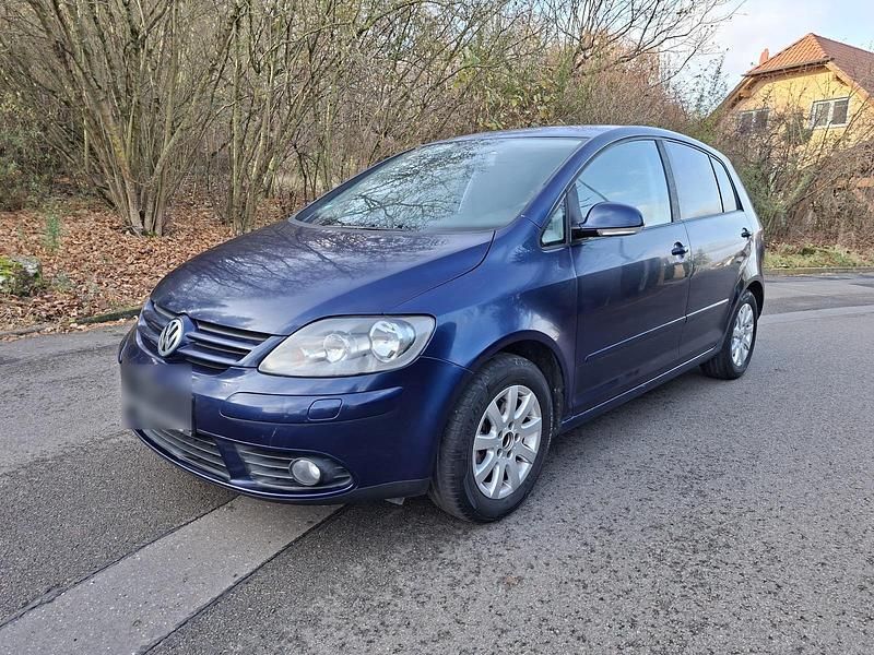 Blau Gebraucht 2005 VW Golf IV Kleinwagen | 3.690 € (Etwas zu teuer) - Bild 1/4
