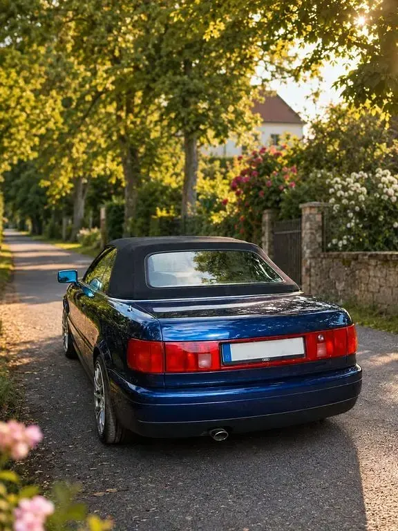 Gebraucht Audi Cabriolet Sport 124 PS (91 kW) 2000 Blau Cabrio