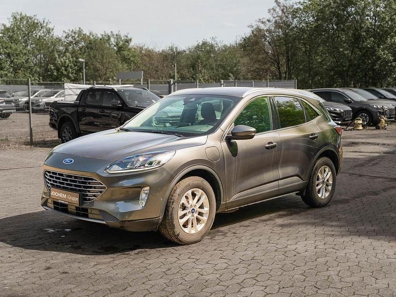 Gebraucht Ford Kuga Titanium 224 PS (164 kW) 2022 Grau SUV