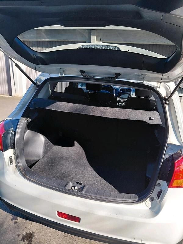 Gebraucht Mitsubishi ASX 114 PS (83 kW) 2016 Weiß SUV