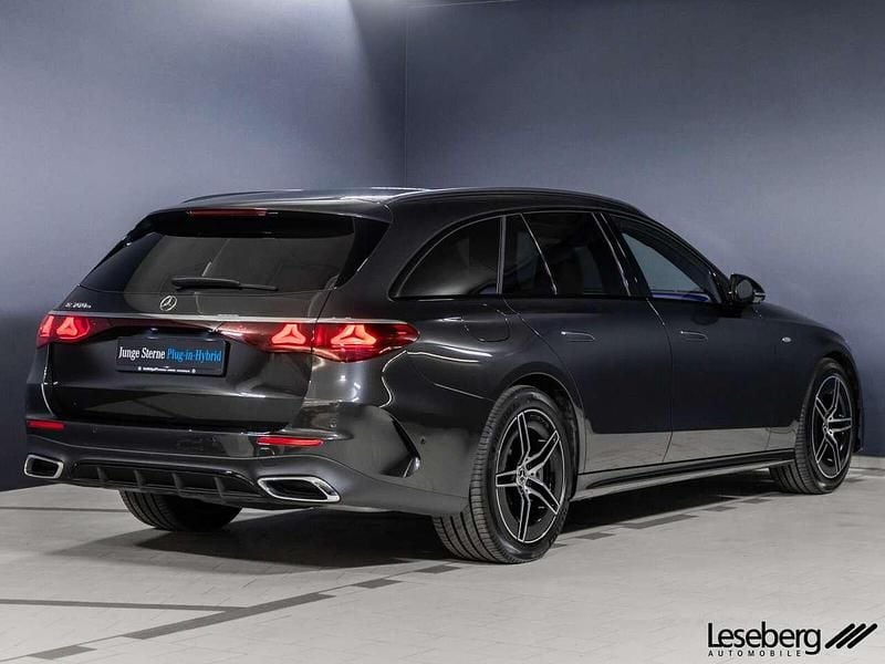 Gebraucht Mercedes E300 AMG 313 PS (230 kW) 2025 Graphitgrau Kombi