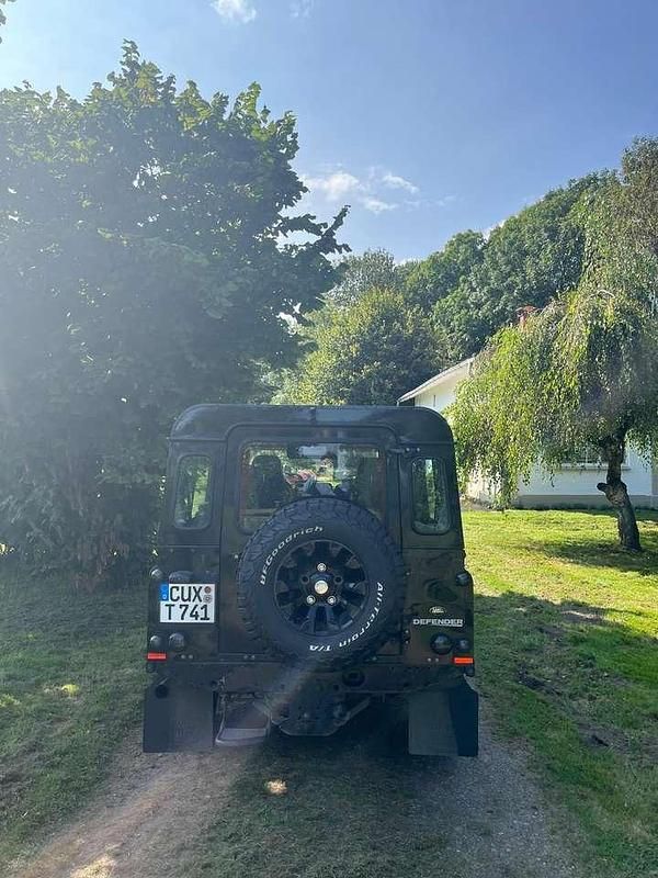 Gebraucht Land Rover Defender 122 PS (89 kW) 2009 SUV