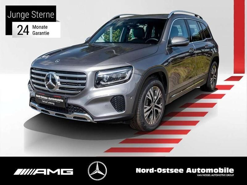 Metalliclack mountaingrau Gebraucht 2024 Mercedes GLB200 Progressive SUV | 39.890 € (Guter Preis) - Bild 1/4