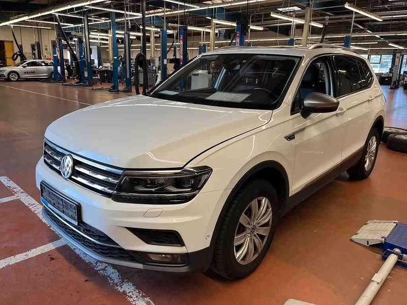 Weiß Gebraucht 2021 VW Tiguan Allspace SUV | 30.980 € (Guter Preis) - Bild 1/2