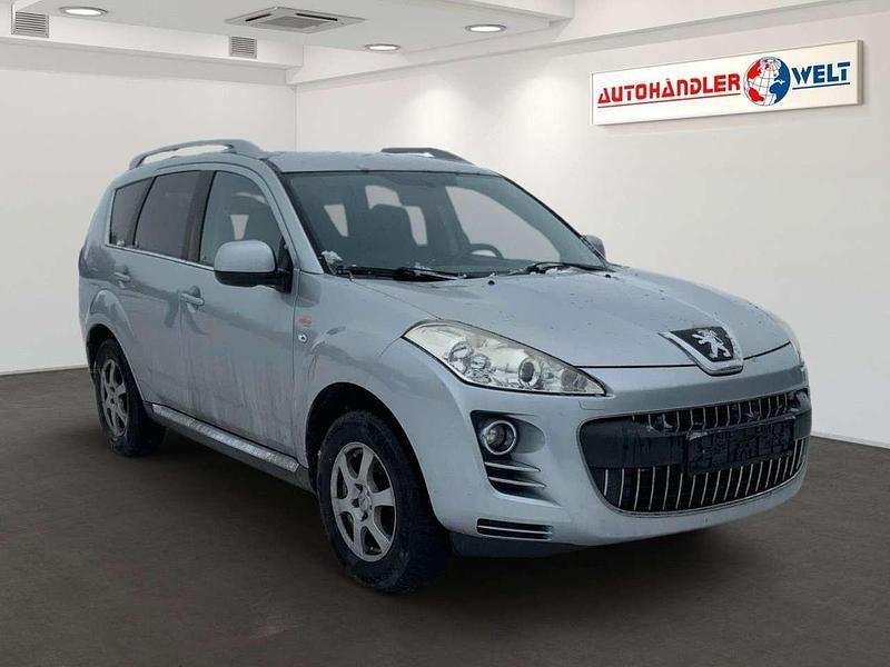 Gebraucht Peugeot 4007 Platinum 156 PS (114 kW) 2009 Silber SUV