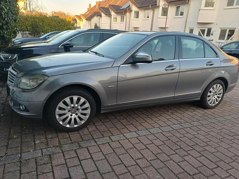 Gebraucht Mercedes C200 184 PS (135 kW) 2008 Grau Limousine