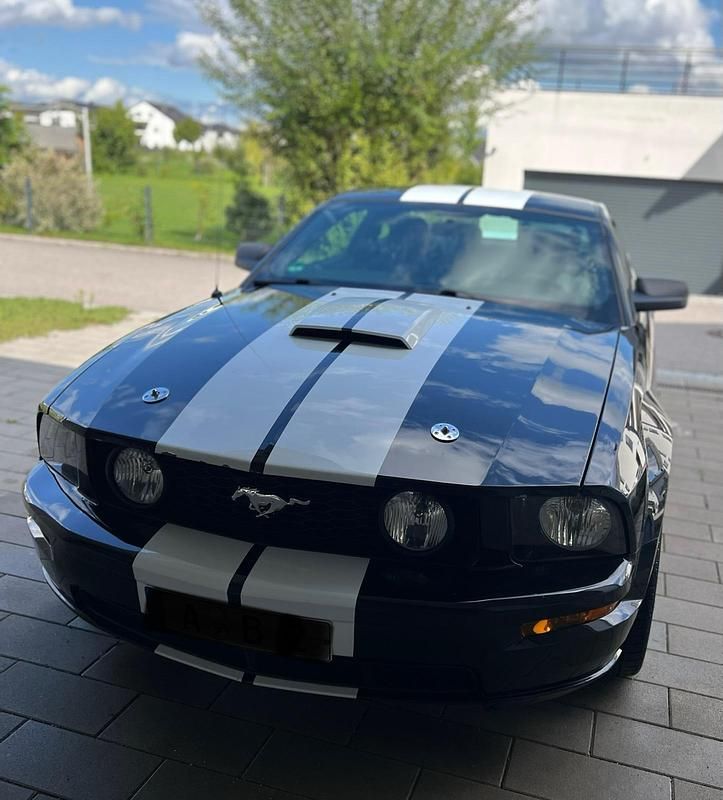 Gebraucht Ford Mustang GT 320 PS (235 kW) 2009 Schwarz Coupé