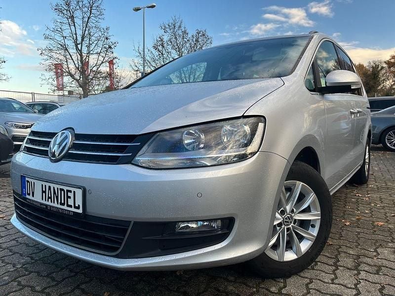 Gebraucht VW Sharan Comfortline 150 PS (110 kW) 2015 Silber Van / Kleinbus