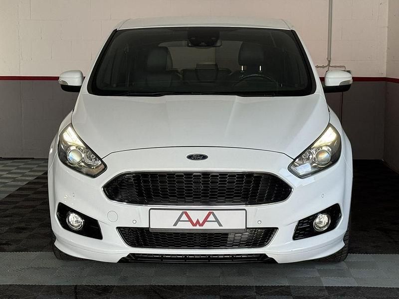 Gebraucht Ford S-MAX ST-Line 190 PS (139 kW) 2019 Weiß Van / Kleinbus