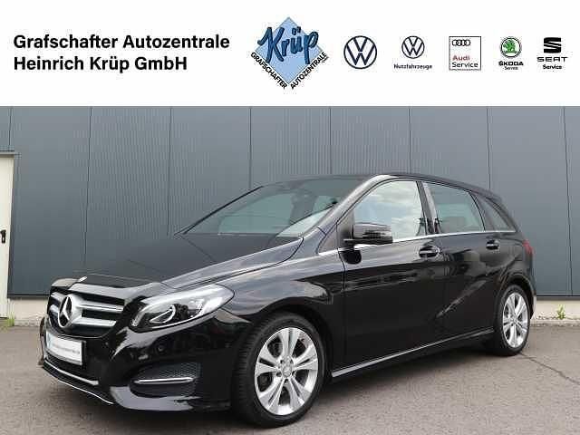 Gebraucht Mercedes B180 Urban 122 PS (89 kW) 2015 Schwarz Van / Kleinbus