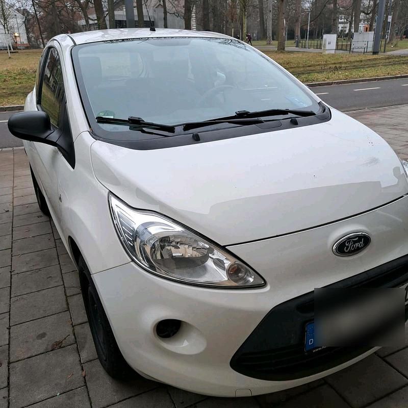 Gebraucht Ford Ka 70 PS (51 kW) 2014 Weiß Kleinwagen