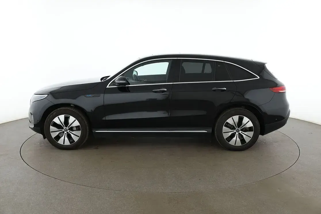 Gebraucht Mercedes EQC400 300 kW (408 PS) 2023 Schwarz SUV