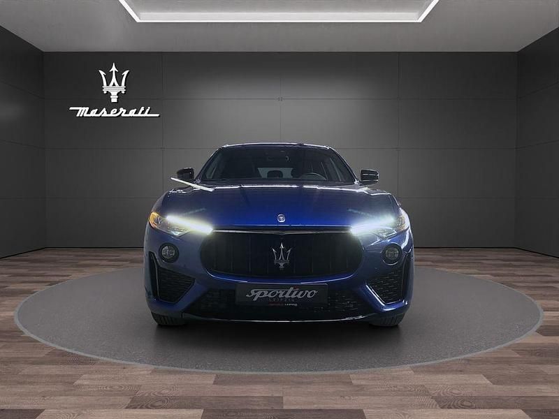Gebraucht Maserati Levante 275 PS (202 kW) 2019 Blau SUV