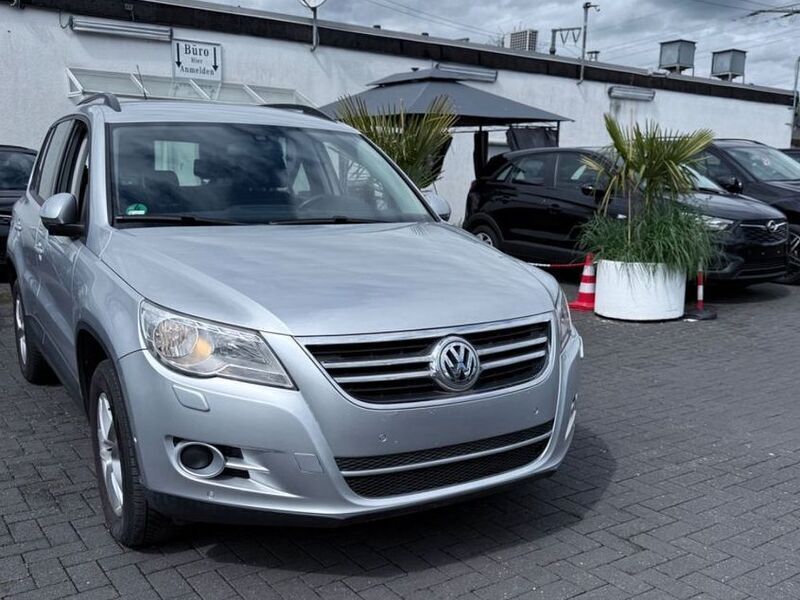 Silber Gebraucht 2010 VW Tiguan SUV | 6.900 € (Guter Preis) - Bild 1/4