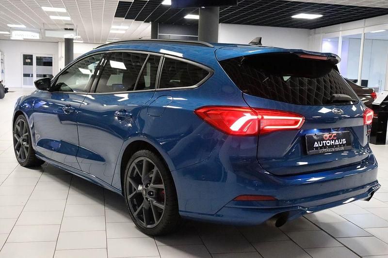 Gebraucht Ford Focus ST 280 PS (205 kW) 2022 Blau Kombi