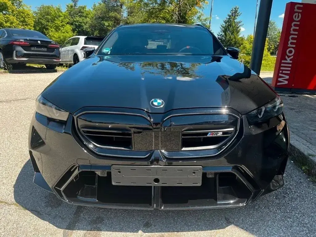 Gebraucht BMW M5 Performance 585 PS (430 kW) 2025 Schwarz Limousine