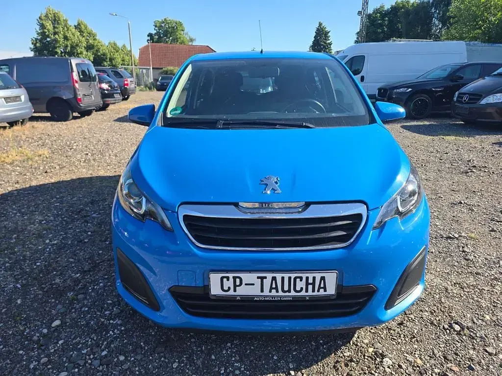 Gebraucht Peugeot 108 Active 69 PS (50 kW) 2015 Blau Limousine