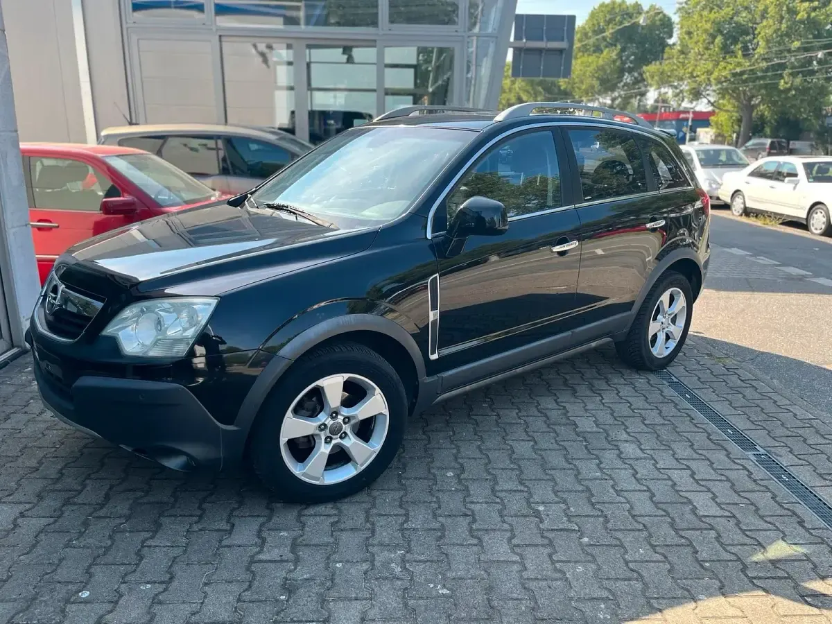 Gebraucht Opel Antara 110 PS (80 kW) 2008 Schwarz SUV