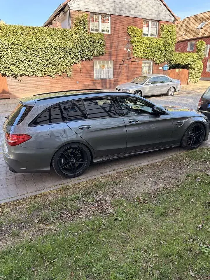 Gebraucht Mercedes C63 AMG AMG 476 PS (350 kW) 2016 Grau Kombi