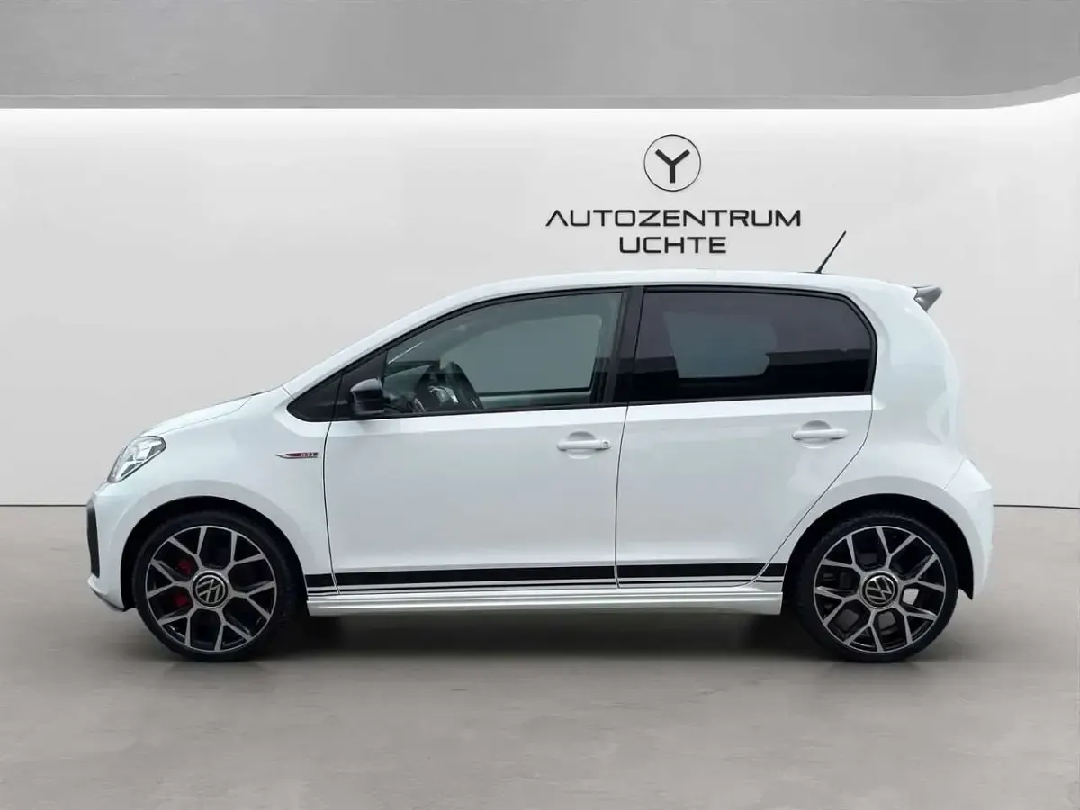 Gebraucht VW up! Beats 116 PS (85 kW) 2022 Weiß Kleinwagen