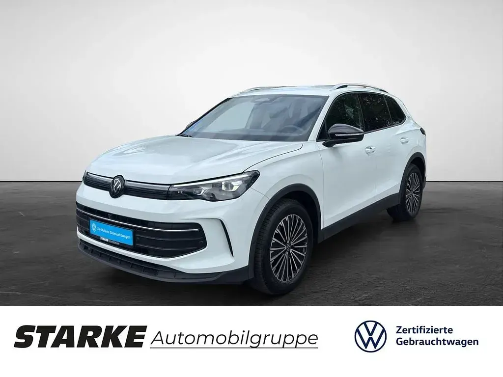 Gebraucht VW Tiguan Goal 150 PS (110 kW) 2025 Weiß SUV