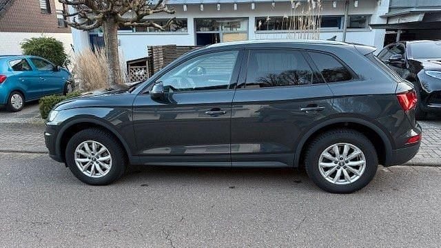 Gebraucht Audi Q5 Design 190 PS (139 kW) 2017 Grau SUV