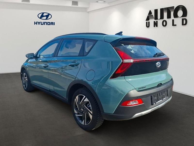 Gebraucht Hyundai Bayon Trend 101 PS (74 kW) 2023 Grün SUV