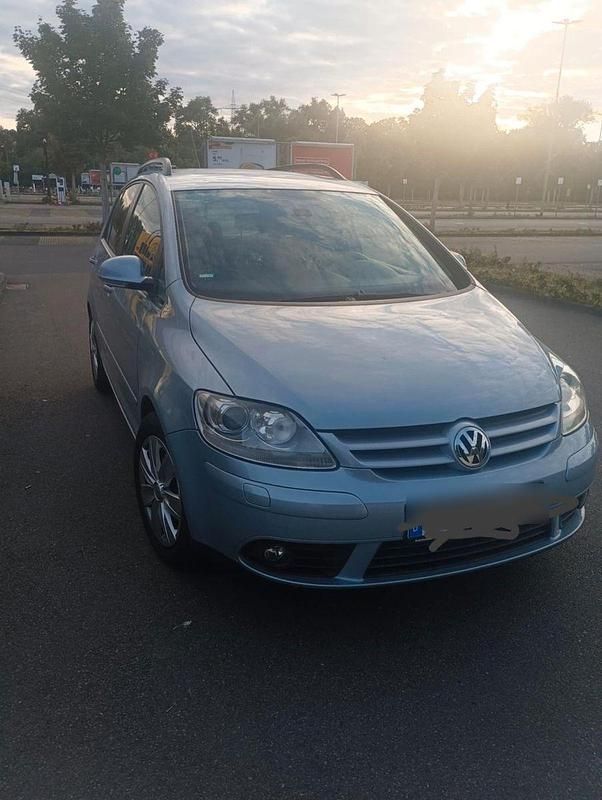 Blau Gebraucht 2008 VW Golf Plus Comfortline Van / Kleinbus | 3.800 € (Fairer Preis) - Bild 1/4