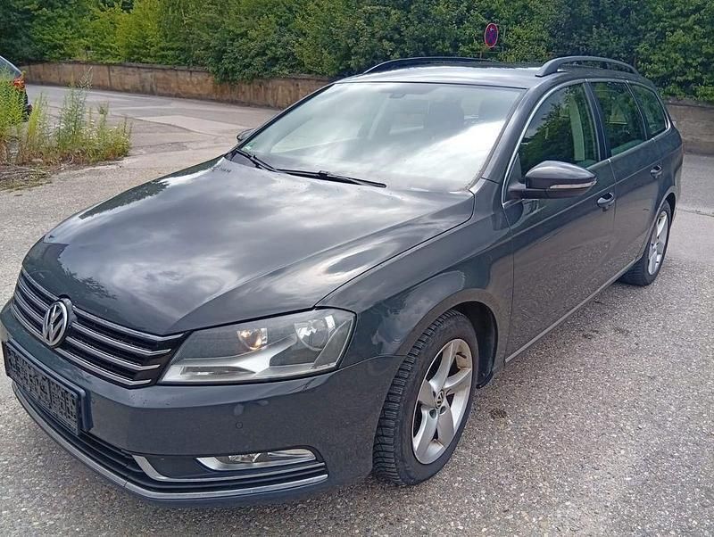 Gebraucht VW Passat 177 PS (130 kW) 2014 Grau Limousine