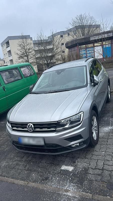 Second-hand VW Tiguan 150 CP (110 kW) 2018 Argintiu SUV
