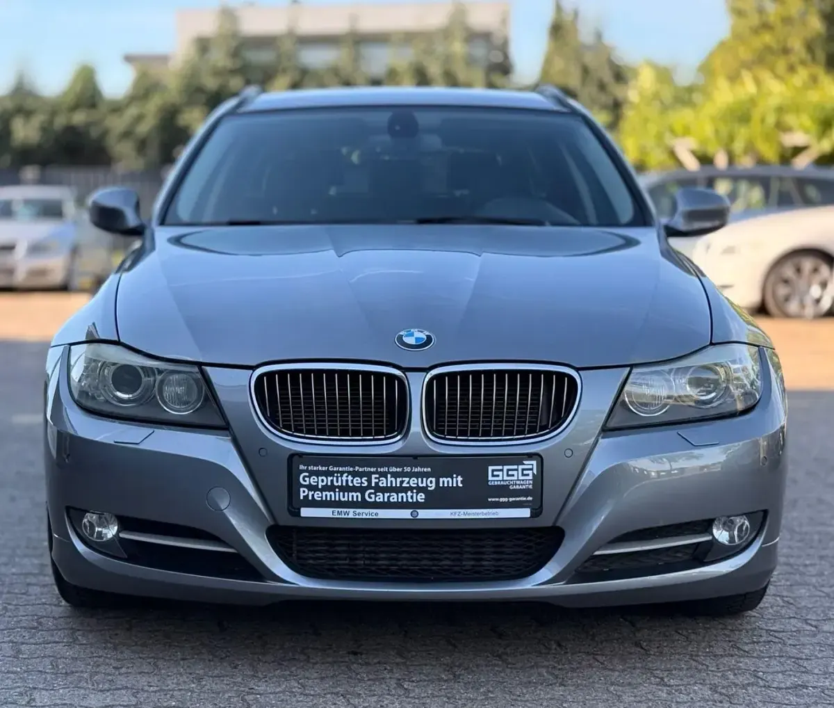 Gebraucht BMW 320 Comfort Edition 184 PS (135 kW) 2012 Grau Limousine