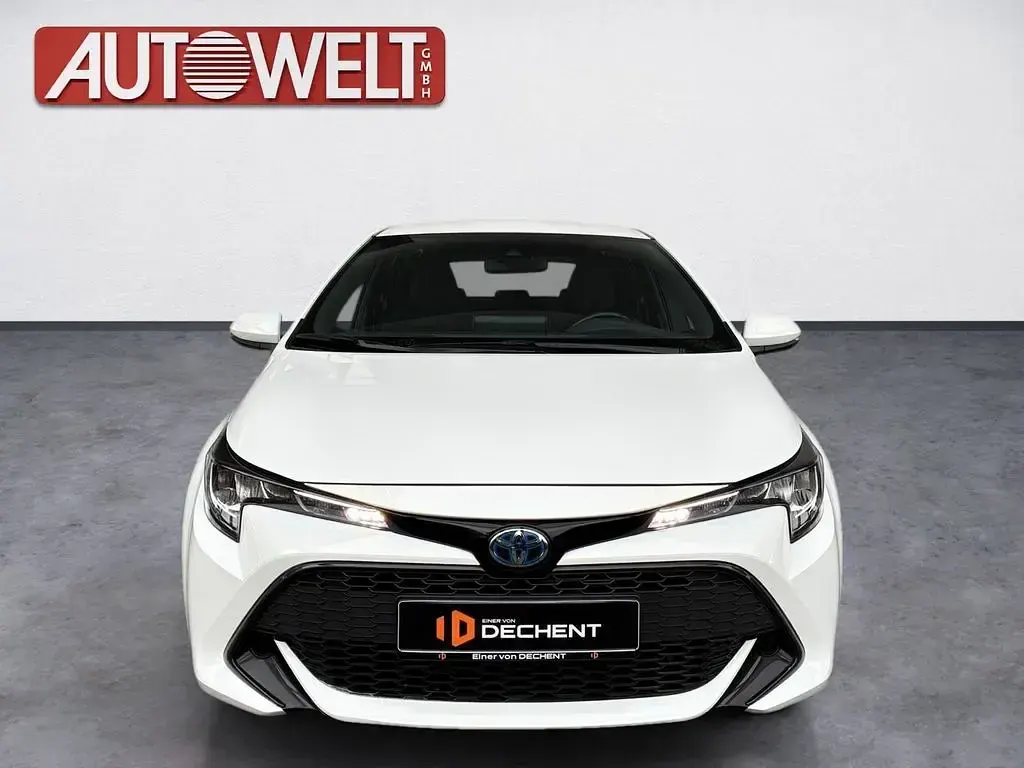 Gebraucht Toyota Corolla Comfort 122 PS (89 kW) 2021 Weiß Limousine
