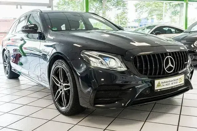 Gebraucht Mercedes E53 AMG AMG 435 PS (319 kW) 2018 Blau Kombi