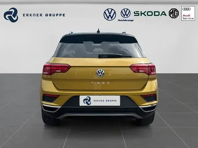 Usata VW T-Roc Style 150 CV (110 kW) 2020 Giallo SUV