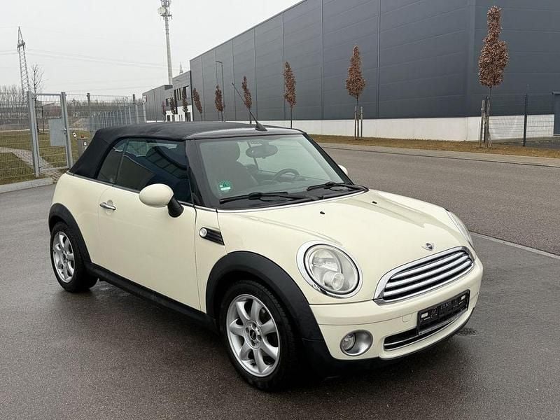 Weiß Gebraucht 2009 Mini Cooper Cabriolet Cabrio | 3.990 € (Superpreis) - Bild 1/4