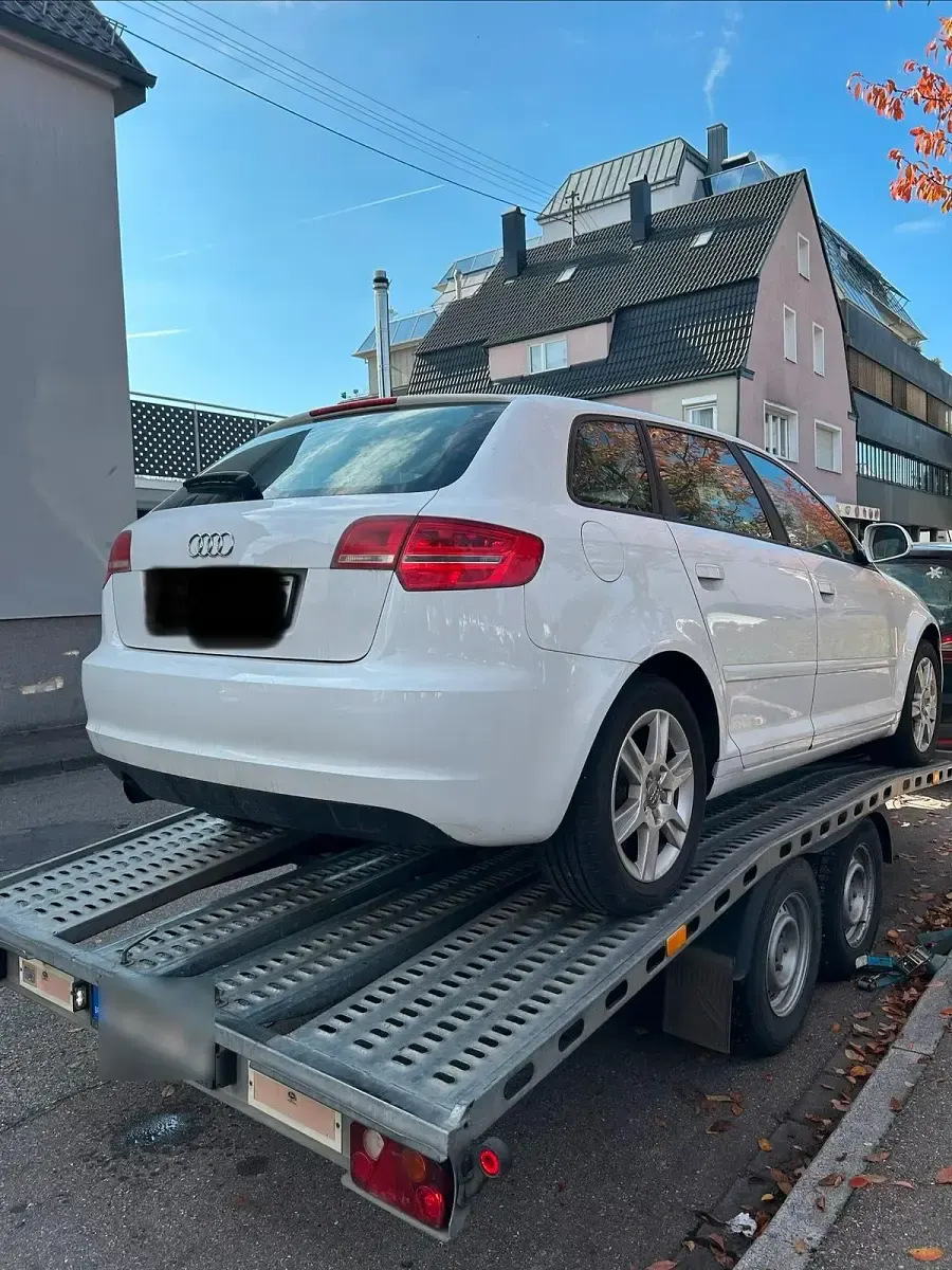 Gebraucht Audi A3 102 PS (75 kW) 2010 Weiß Kleinwagen