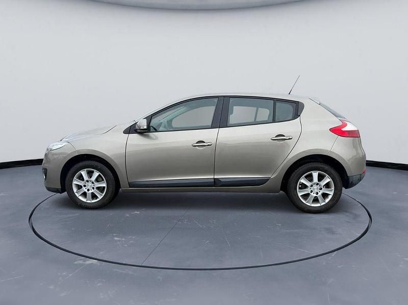 Second-hand Renault Mégane Expression 101 CP (74 kW) 2012 Stone Berlinǎ