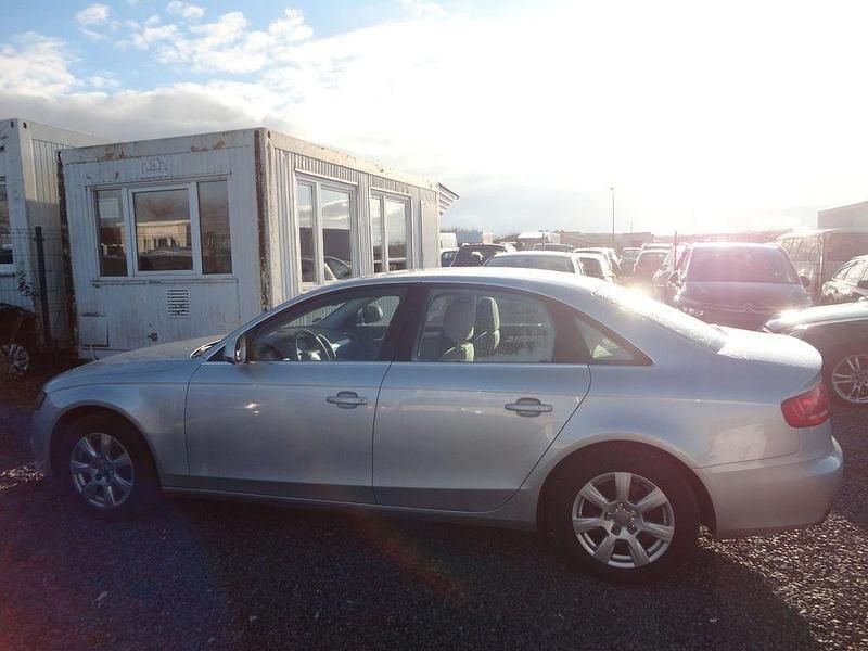 Gebraucht Audi A4 Ambiente 120 PS (88 kW) 2008 Silber Limousine