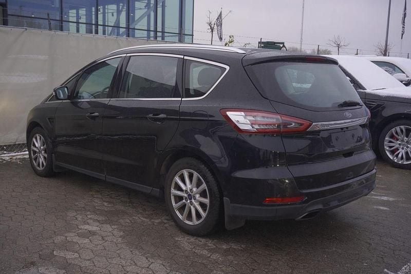 Gebraucht Ford S-MAX Titanium 239 PS (175 kW) 2016 Schwarz Van / Kleinbus