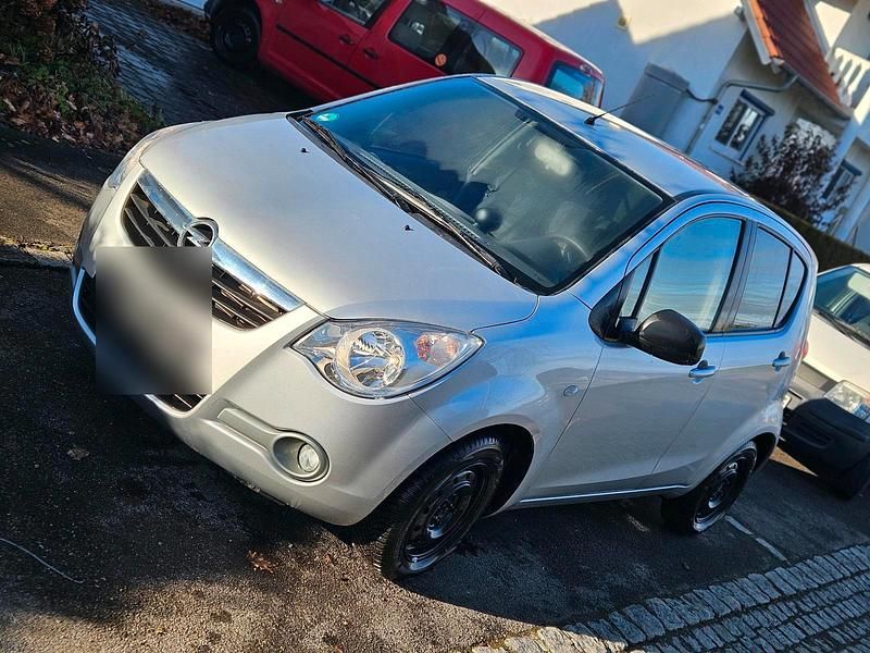 Silber Gebraucht 2014 Opel Agila Kleinwagen | 6.199 € (Etwas zu teuer) - Bild 1/4
