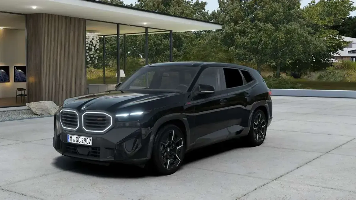 Neu BMW XM Sport Line 748 PS (550 kW) 2026 Saphirschwarz metallic SUV