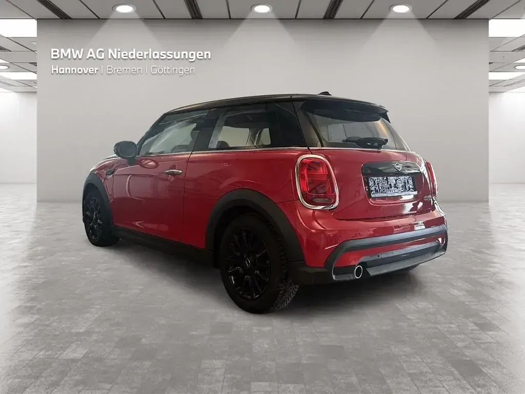 Gebraucht Mini Cooper 136 PS (100 kW) 2023 Rot Kleinwagen