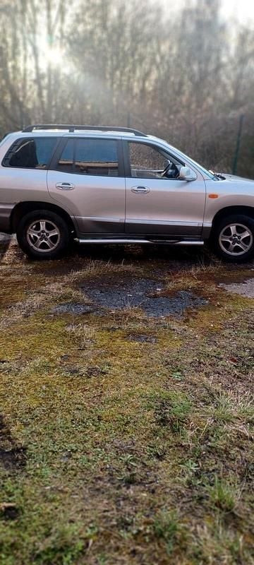 Gebraucht Hyundai Santa Fe 145 PS (106 kW) 2003 Grau SUV