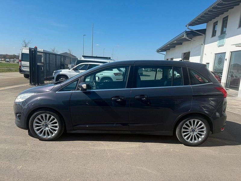 Gebraucht Ford Grand C-Max Titanium 140 PS (102 kW) 2013 Grau Van / Kleinbus