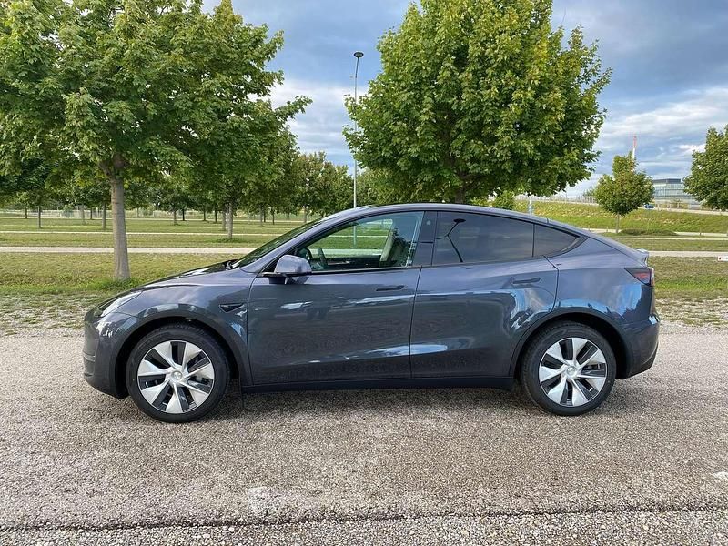 Gebraucht Tesla Model Y 378 kW (514 PS) 2022 Grau SUV