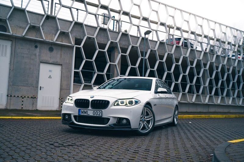 Weiß Gebraucht 2015 BMW 535 M Sport Limousine | 12.800 € (Superpreis) - Bild 1/4