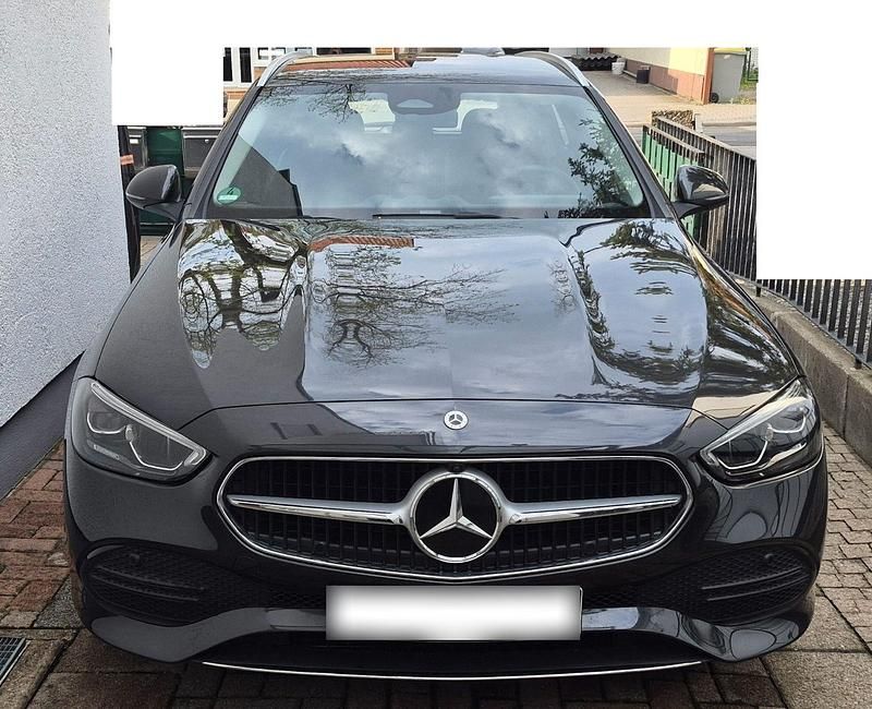 Second-hand Mercedes C180 170 CP (125 kW) 2024 Gri Berlinǎ