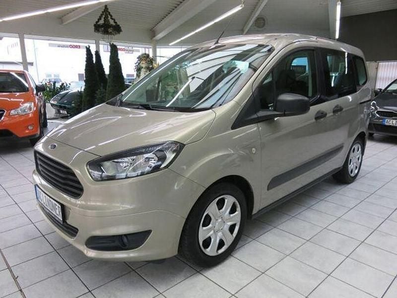Gebraucht Ford Tourneo Courier Ambiente 115 PS (84 kW) 2016 Silber Van / Kleinbus