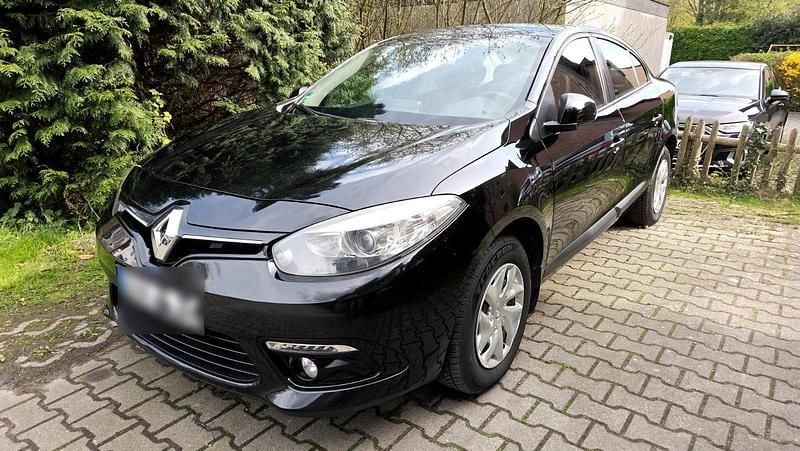 Gebraucht Renault Fluence 106 PS (77 kW) 2013 Schwarz Limousine