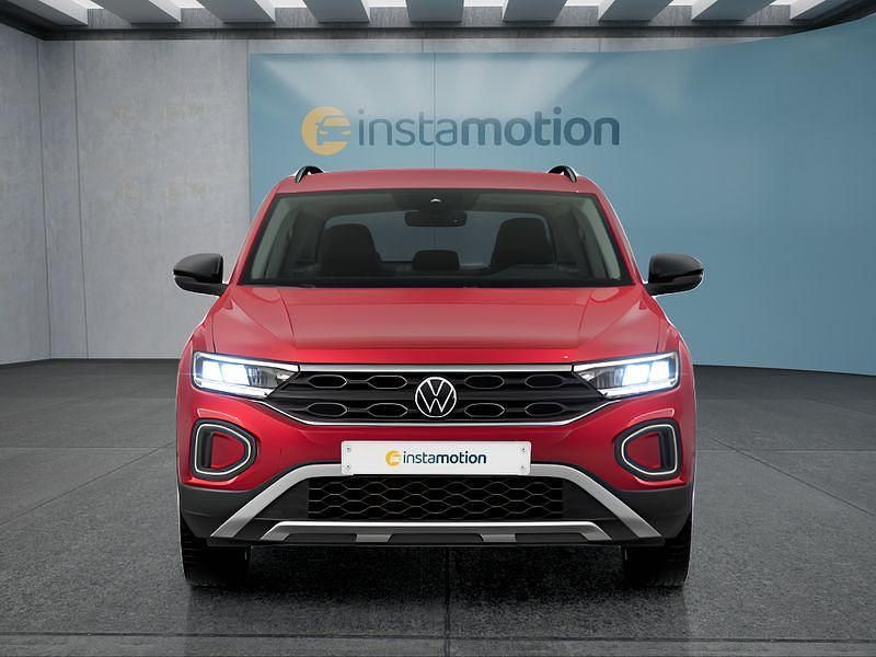 Gebraucht VW T-Roc 116 PS (85 kW) 2024 Rot SUV